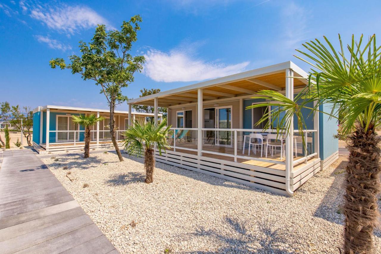 Mobile Homes Camping Omišalj Eksteriør billede